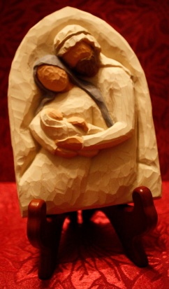 nativity carved hug